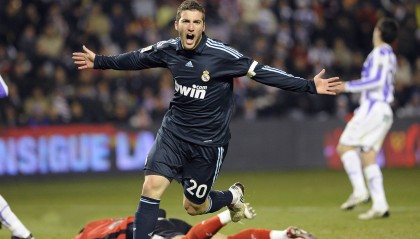 开云体育官方网站网址-中国篮球教练员职业发展路径优化及培训体系，篮球教练发展空间