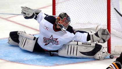 开云体育官网-奥预赛中国青年队迎战 球迷现场气氛热烈，中国国家青奥队